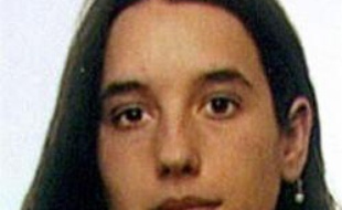 Le couple interpellé mercredi en Lozère a reconnu son appartenance à ETA, a affirmé jeudi le procureur de la République de Paris, en précisant que les enquêteurs soupçonnaient la jeune femme d'être l'auteur des coups de feu qui ont tué les deux gardes civils espagnols à Capbreton.