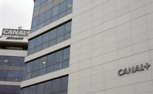Cyril Linette, 37 ans, a été nommé directeur des sports de Canal+ en remplacement d'Alexandre Bompard qui a quitté le groupe pour prendre la tête d'Europe 1, a indiqué Canal+ mardi dans un communiqué.