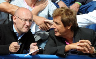 Bernard Laporte à côté de Max Guazzini, le 12 septembre 2009 à Paris.