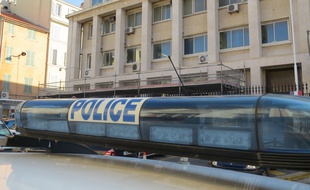 Les policiers ont procédé à des perquisitions à Marseille.