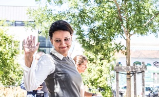 Najat Vallaud-Belkacem reconnaît sa défaite aux législatives, le 18 juin 2017.