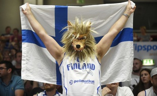 Ils sont heureux, les Finlandais, mais forcément hyper tendre, comme tend à le prouver cette photo. (archives)
