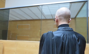 Le nouveau box sécurisé installé dans la salle d'audience n°4 du palais de Justice de Toulouse.