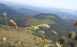 Les volcans d'Auvergne.