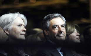 A l'instar de Penelope et François Fillon, les cas de parlementaires qui embauchent des membres de leur famille proche comme assistant parlementaire sont nombreux.