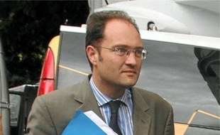 Guillaume Bachelay, cheville ouvrière du programme socialiste.