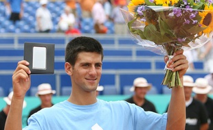 Novak Djokovic, en juillet 2006 pour son premier titre sur le circuit.