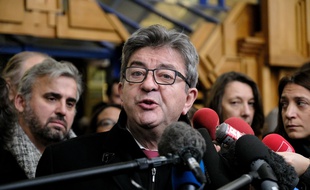 Jean-Luc Mélenchon à la sortie de l'audience.