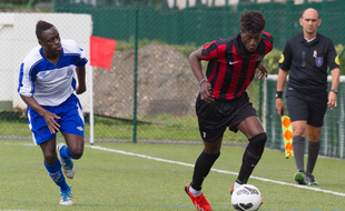 Kader Bamba en 2014 avec le club de Cosmo Taverny.