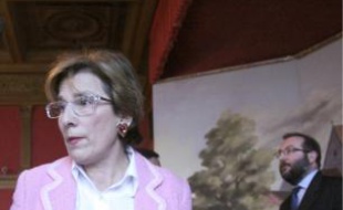 Marie-Noëlle Lienemann et l'ancien maire.