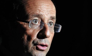 Au lendemain de la publication de sa Lettre aux Français traçant la voie "du redressement" du pays François Hollande entame son marathon de candidat à l'Elysée mercredi à Mérignac, avec son premier meeting présidentiel à un peu plus de 100 jours du 1er tour.