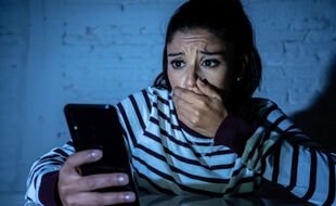 « Stalker » un ex n'est certainement pas une bonne idée.