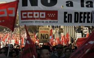 Quelques heures seulement après une grève générale accompagnée de manifestations monstres, l'Espagne présente vendredi son projet de budget 2012, attendu comme le plus rigoureux de son histoire, tandis que les inquiétudes montent en Europe à son sujet.