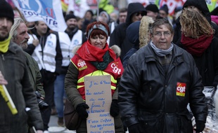 Manifestation à Lille contre la réforme des régimes de retraites.