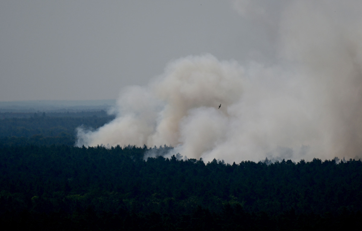 Waldbrände und Explosionen in der Hauptstadt