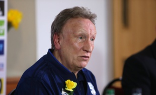 Le manager de Cardiff Neil Warnock s'exprime pour la première fois sur la disparition d'Emiliano Sala, en conférence de presse le 28 janvier 2019.