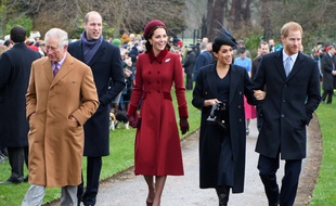 Le prince Charles, le prince William, Kate Middelton, Meghan Markle et le prince sortent de la messe de Noël le 25 décembre 2018.