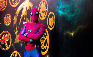 Les fans peuvent retrouver Spider-Man à la Super Hero Station du Disney's Hotel New York - The Art of Marvel