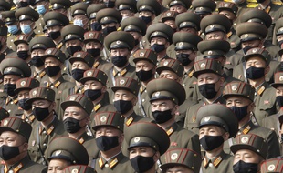 Des soldats de Corée du Nord, à Pyongyang le 12 octobre 2020.