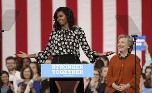 Michelle Obama fait campagne pour Hillary Clinton en Caroline du Nord, le 27 octobre 2016.