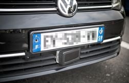 Peut-on reconnaître les voitures-radars banalisées ?
