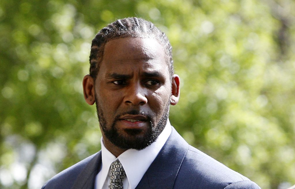 Etats-Unis : R. Kelly condamné à vingt ans de prison pour production d'images pédopornographiques