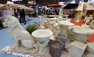 La Foire de Paris, plus grand salon généraliste d'Europe qui a fermé ses portes mardi soir après 12 jours de manifestations, a accueilli cette année 620.000 visiteurs, soit 4% de plus qu'en 2011, un "pari réussi" selon les organisateurs.