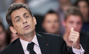 Le Président Nicolas Sarkozy lors d'une table ronde sur l'éducation à Bagnères-de-Luchon, le 14 avril 2011.