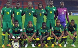 Le Sénégal a signé sa pire campagne en Coupe d'Afrique des nations avec une troisième défaite dimanche face à la Libye (2-1), un échec cinglant qui ébranle le monde du football sénégalais et pourrait pousser son sélectionneur Amara Traoré vers la sortie.