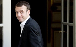 Le ministre de l'Economie Emmanuel Macron à Matignon à Paris le 6 mars 2015