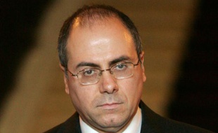 Le ministre israélien de l'Intérieur Sylvan Shalom , le 27 octobre 2005 à Paris