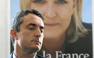 Marseille le 15 mai 2012 - Stéphane Ravier , du Front national, brigue la mairie de Marseille aux municipales 2014.