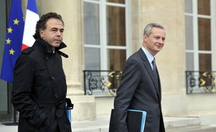 Le ministre de l'Education nationale Luc Chatel a comparé dimanche François Hollande à "Babar, le roi des éléphants" dont les histoires "endorment les enfants", quand son rival à la présidentielle, Nicolas Sarkozy, serait Astérix, car "il gagne toujours à la fin"