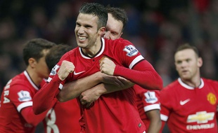 Robin van Persie fête un but lors de la victoire entre Manchester United et Chelsea le 14 décembre 2014.