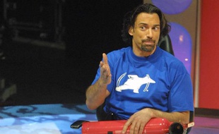 Gérard Vives dans «Zone Rouge» en février 2003, sur TF1.