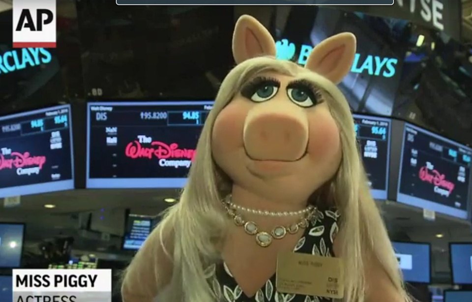 Video Peggy La Cochonne Ouvre La Bourse De New York 