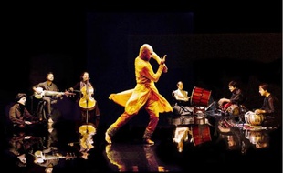 Bengali Akram Khan est à Lyon.