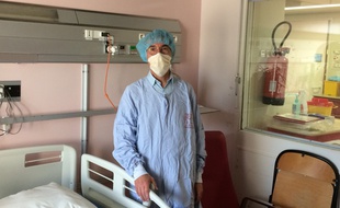 Le professeur Yves Perel, chef du pôle de pédiatrie et praticien hospitalier au sein de l'unité d'hématologie pédiatrique.