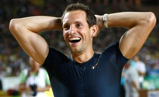 Le perchiste français Renaud Lavillenie après son record de France de la perche à 6,02m le 27 juillet 2013 à Londres.