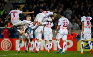 Les joueurs du PSG fêtent le but de Blaise Matuidi lors du match de Coupe de la Ligue à Bordeaux, le 14 janvier 2014.