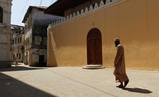 L'île de Zanzibar appartient à la Tanzanie.