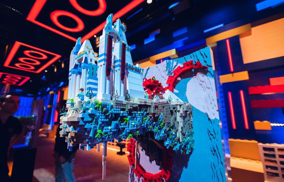 Sur « Lego Masters », le temps et la lumière, c’est galère