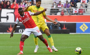 Ludovic Blas a été mis en difficulté par le système de jeu, à Reims.