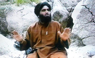 Image du 17 avril 2002 de la chaîne de télévision Middle East Broadcasting Center montrant Souleymane Abou Ghaith