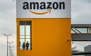 Le site logistique d'Amazon à Lauwin-Planque (Nord), le 11 avril 2015