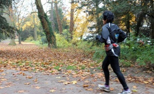 Les ministères des sports et de la Santé ont conjointement lancé mardi la campagne "Dix réflexes en or" visant à réduire les accidents survenant durant la pratique d'une activité physique ou sportive.