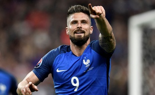 Olivier Giroud, l'attaquant de l'équipe de France, le 3 juillet 2016, contre l'Islande.