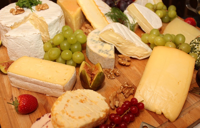 Canada: Le fromage végan ne peut pas être appelé «fromage» 640x410_plateau-fromage-illustration