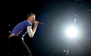 Chris Martin, lors d'un concert de Coldplay à Pasadena (Californie), en août 2016.