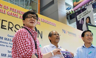 Jackie Chan, à Singapour, le 7 mai 2015.